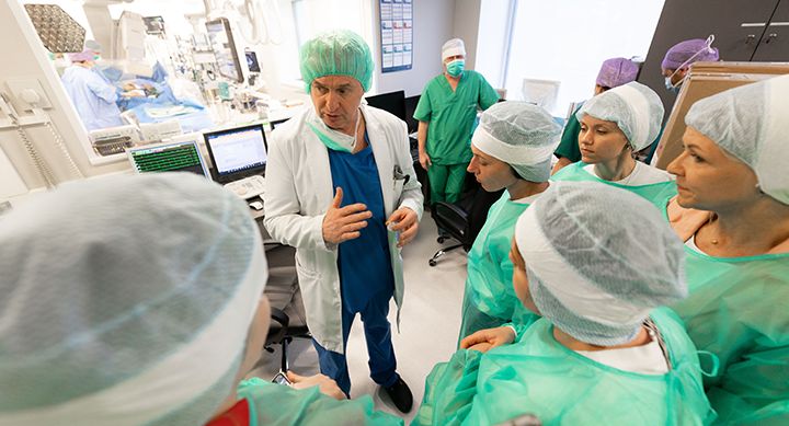 Pharmacists observe heart surgery at the Latvian Centre of Cardiology