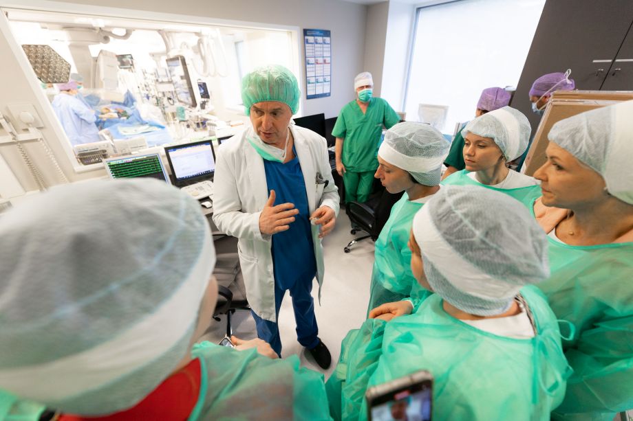 Pharmacists observe heart surgery at the Latvian Centre of Cardiology